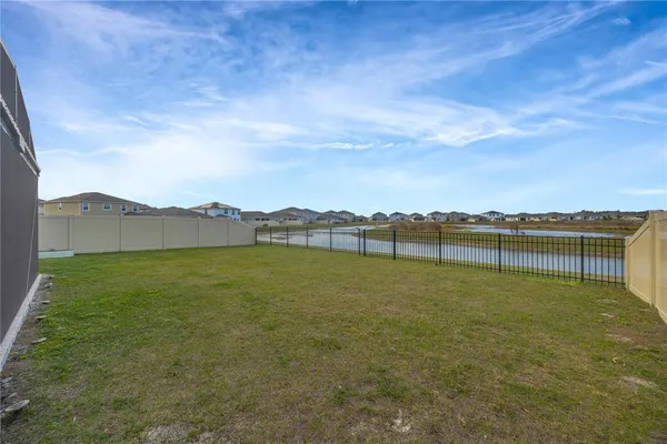 $3,600 | 10482 Quail Grv Way, San Antonio, FL 33576