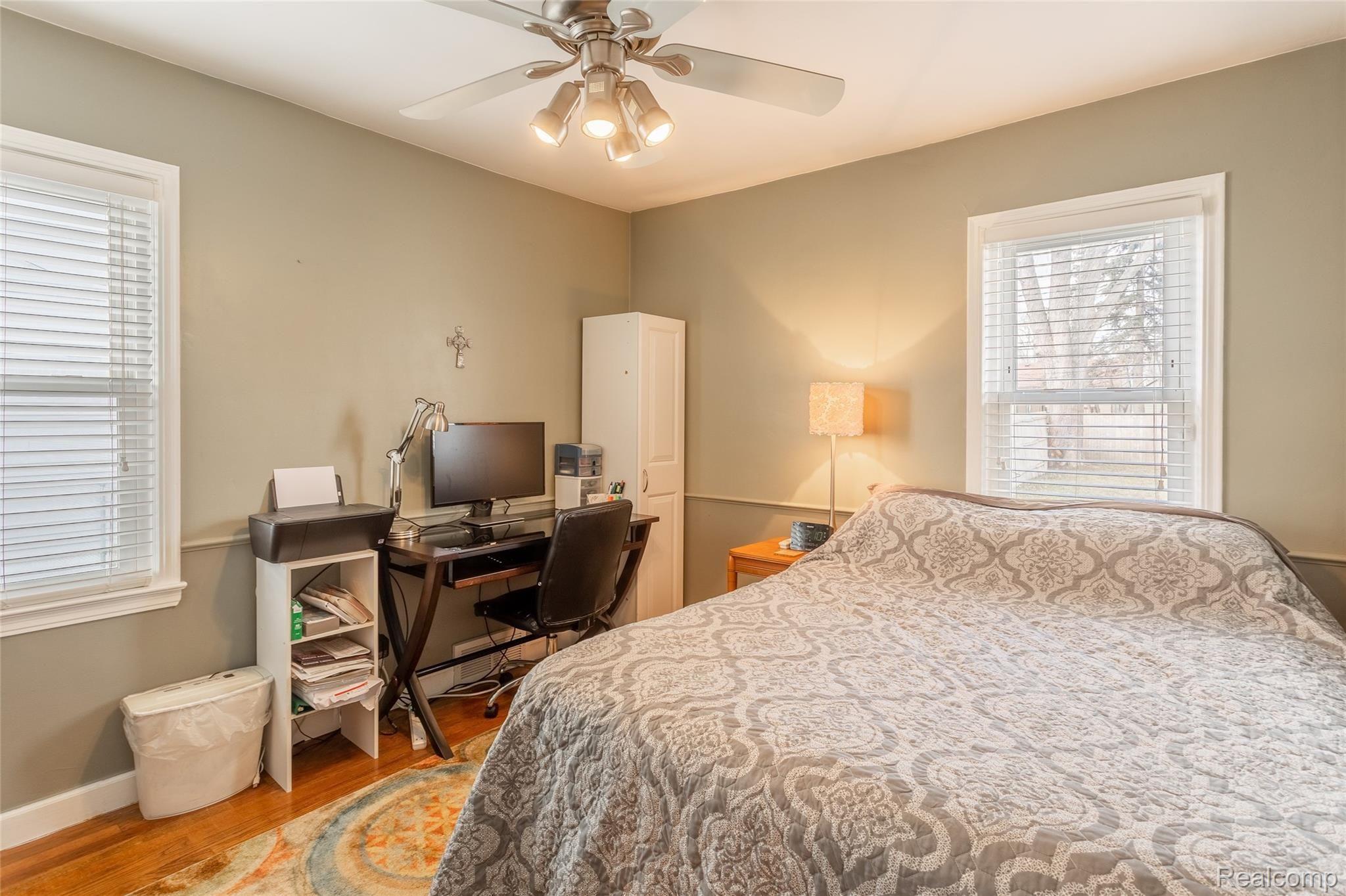 3410 Chester Road Royal Oak, MI 48073 - Photo 20 of 27 Bedroom #3 with Hardwood Floors & Ceiling Fan.