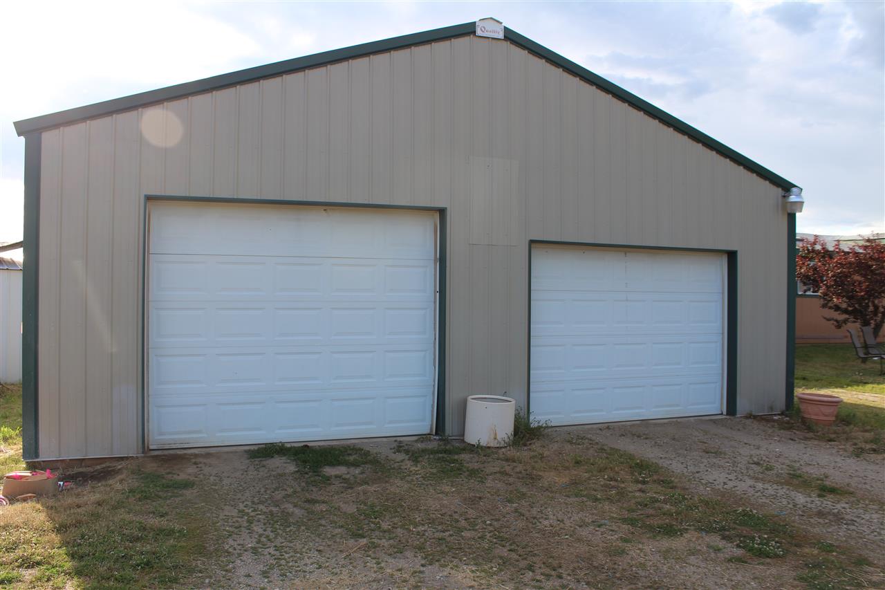 37411 North Elk Chattaroy Road Elk, WA 99009 - Photo 13 of 20