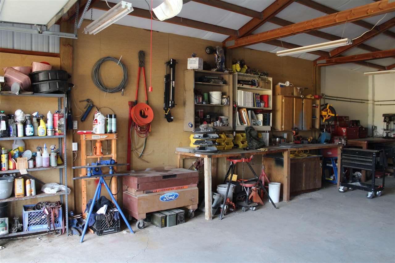37411 North Elk Chattaroy Road Elk, WA 99009 - Photo 15 of 20