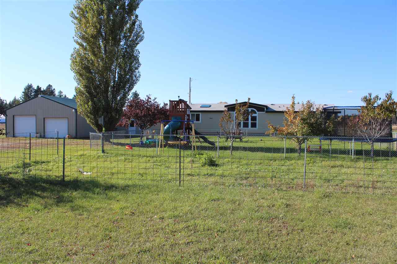 37411 North Elk Chattaroy Road Elk, WA 99009 - Photo 20 of 20