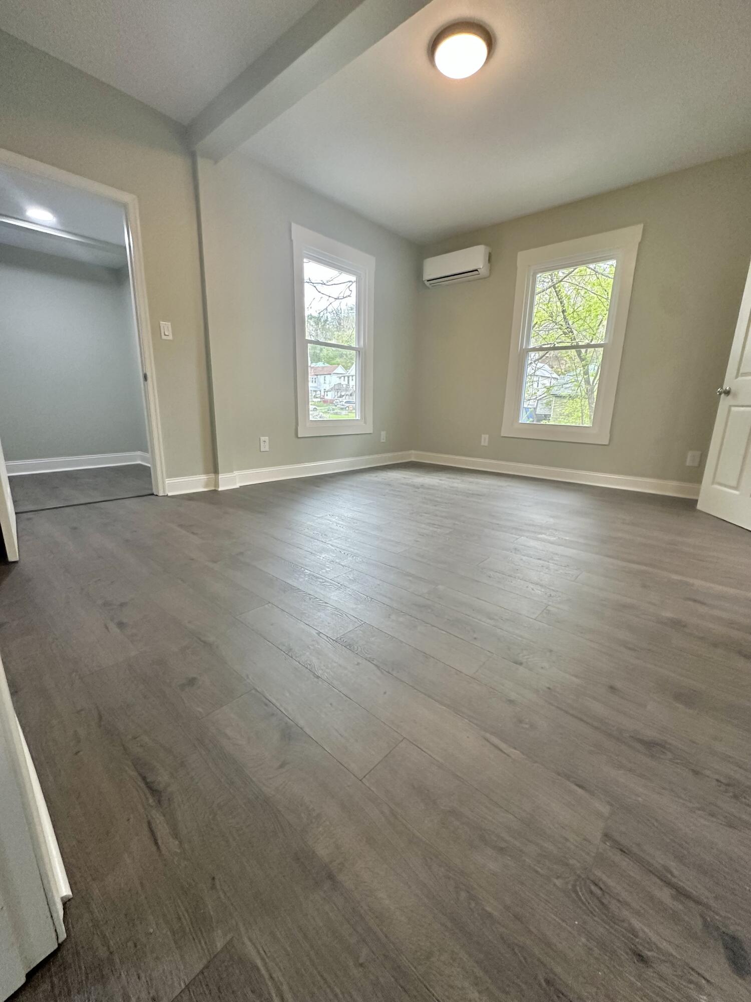 381 Roxbury Street Clifton Forge, VA 24422 - Photo 29 of 40 IMG_1668