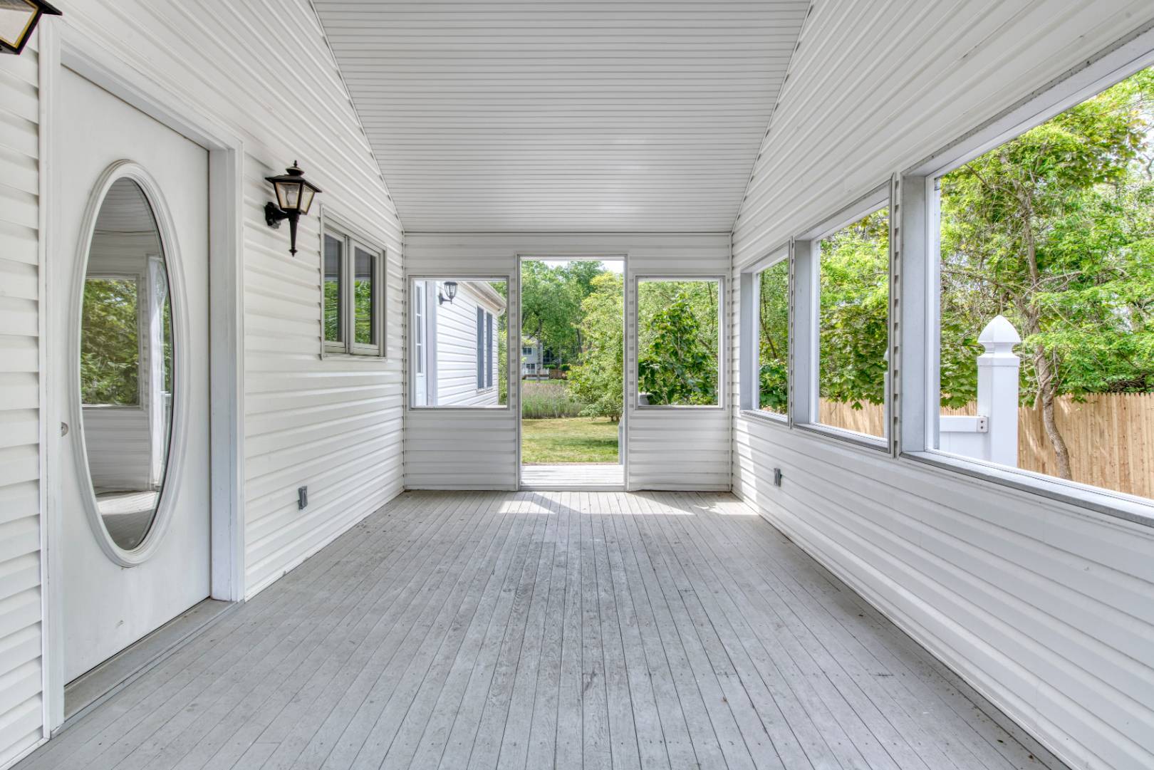 158 Springville Road Hampton Bays, NY 11946 - Photo 4 of 12 Gallery Image 4