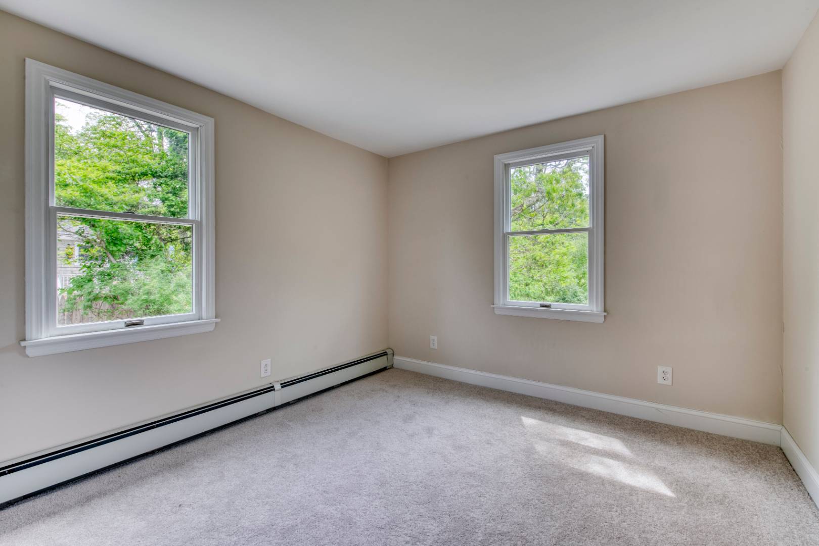 158 Springville Road Hampton Bays, NY 11946 - Photo 9 of 12 Gallery Image 9