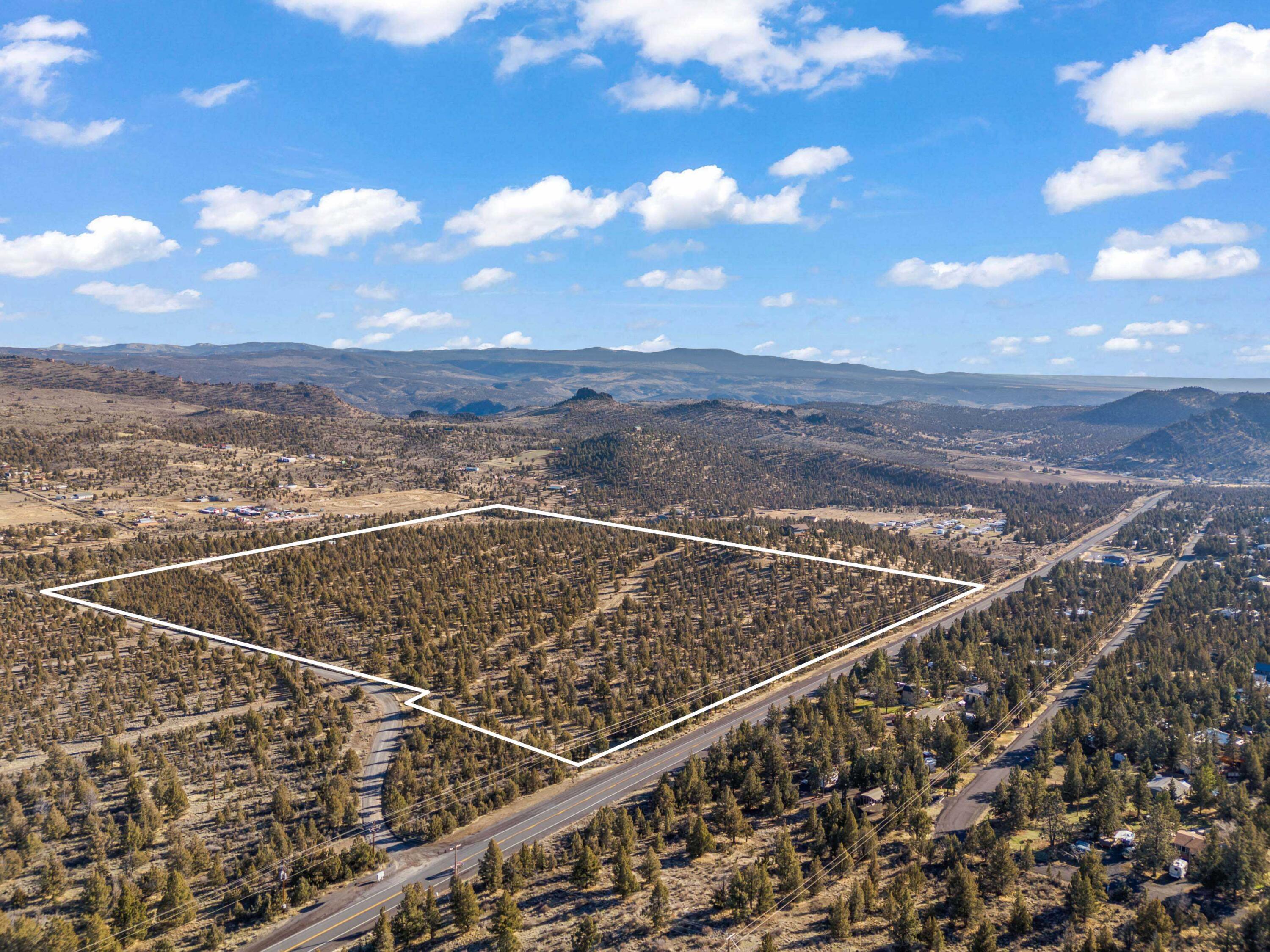 8600 Southeast Prairie Schooner Road, Unit TL8600 Prineville, OR 97754 - Photo 4 of 17 04-