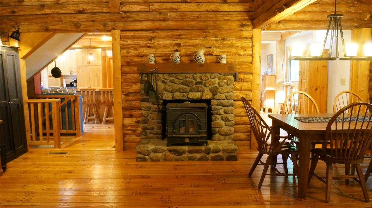 209 Beals Road Bedford, NH 03110 - Photo 21 of 40