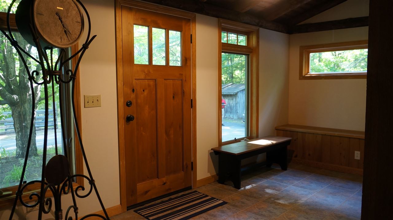 209 Beals Road Bedford, NH 03110 - Photo 24 of 40