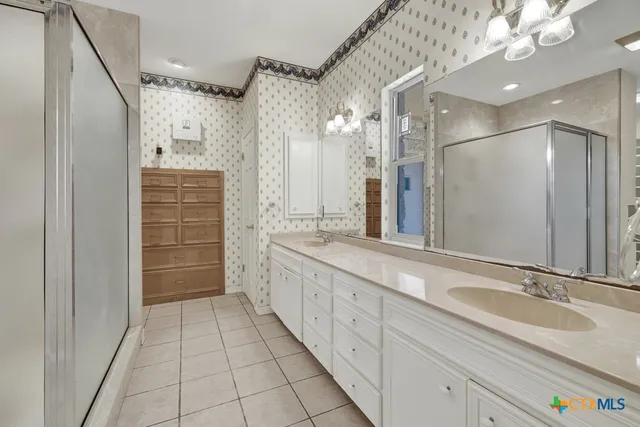 $696,500 | 1221 Sundown Trail, Fischer, TX 78623