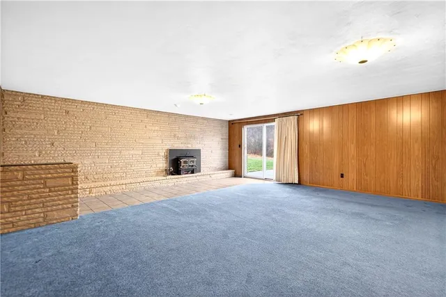 $849,900 | 216 Kopper Kettle Road, Washington, PA 15301