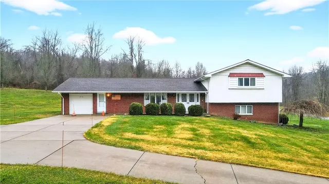 $849,900 | 216 Kopper Kettle Road, Washington, PA 15301