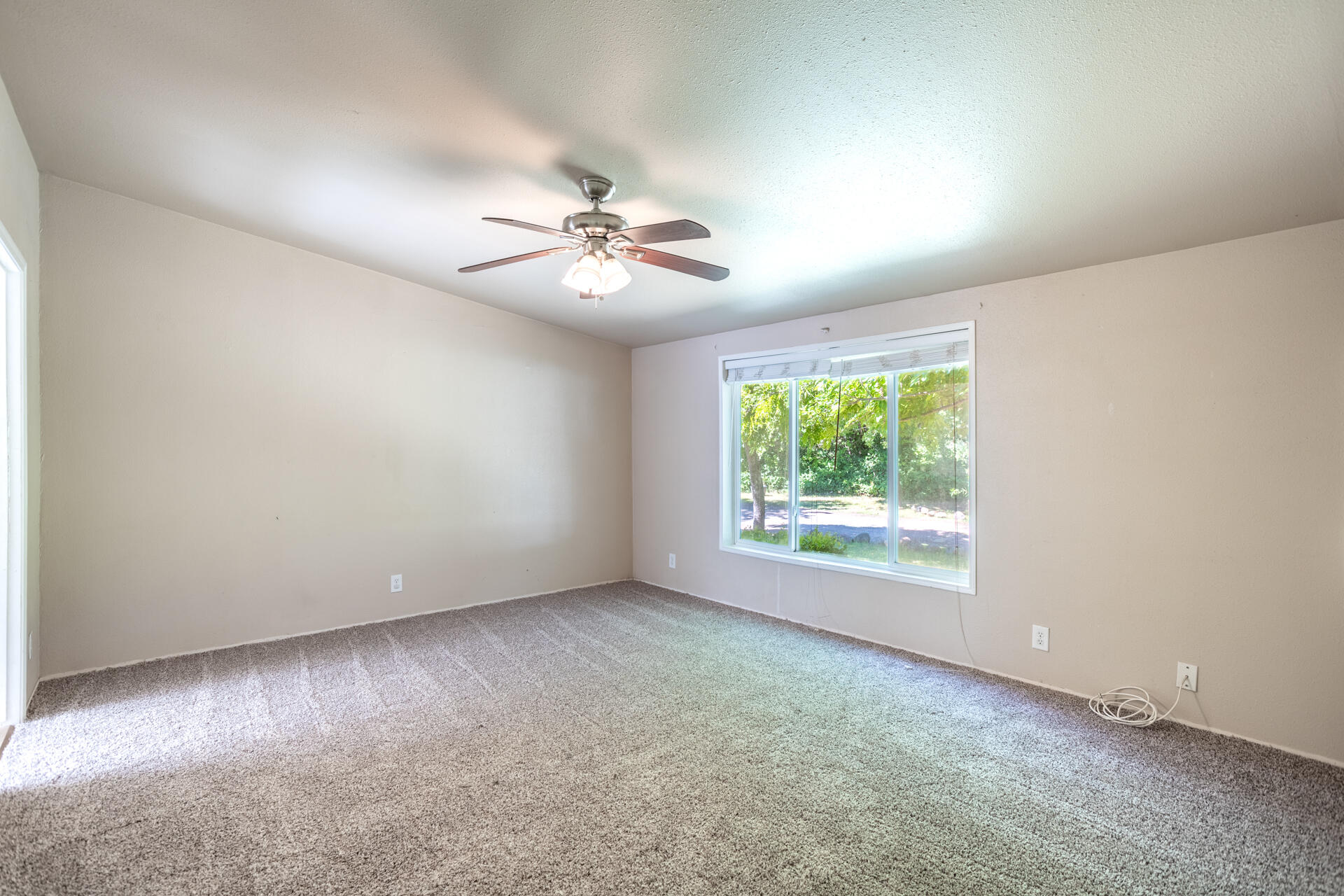 3360 Balls Ferry Road Cottonwood, CA 96022 - Photo 13 of 26 Bedroom #1