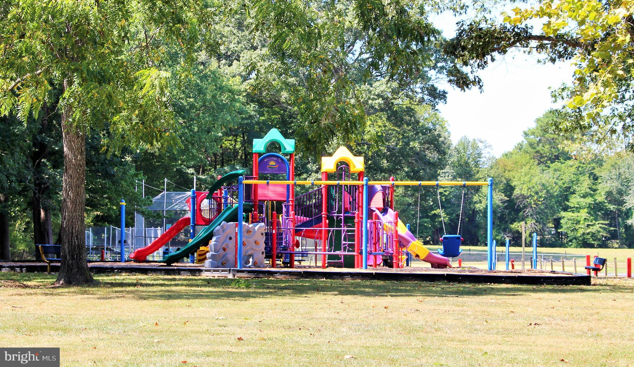 Long Leaf Lane Leonardtown, MD 20650 - Photo 4 of 6 a view of outdoor space with garden and entertaining space