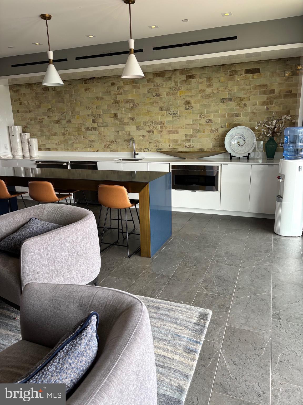 1211 Van Street Southeast, Unit 310 Washington, DC 20003 - Photo 37 of 49 Lounge area