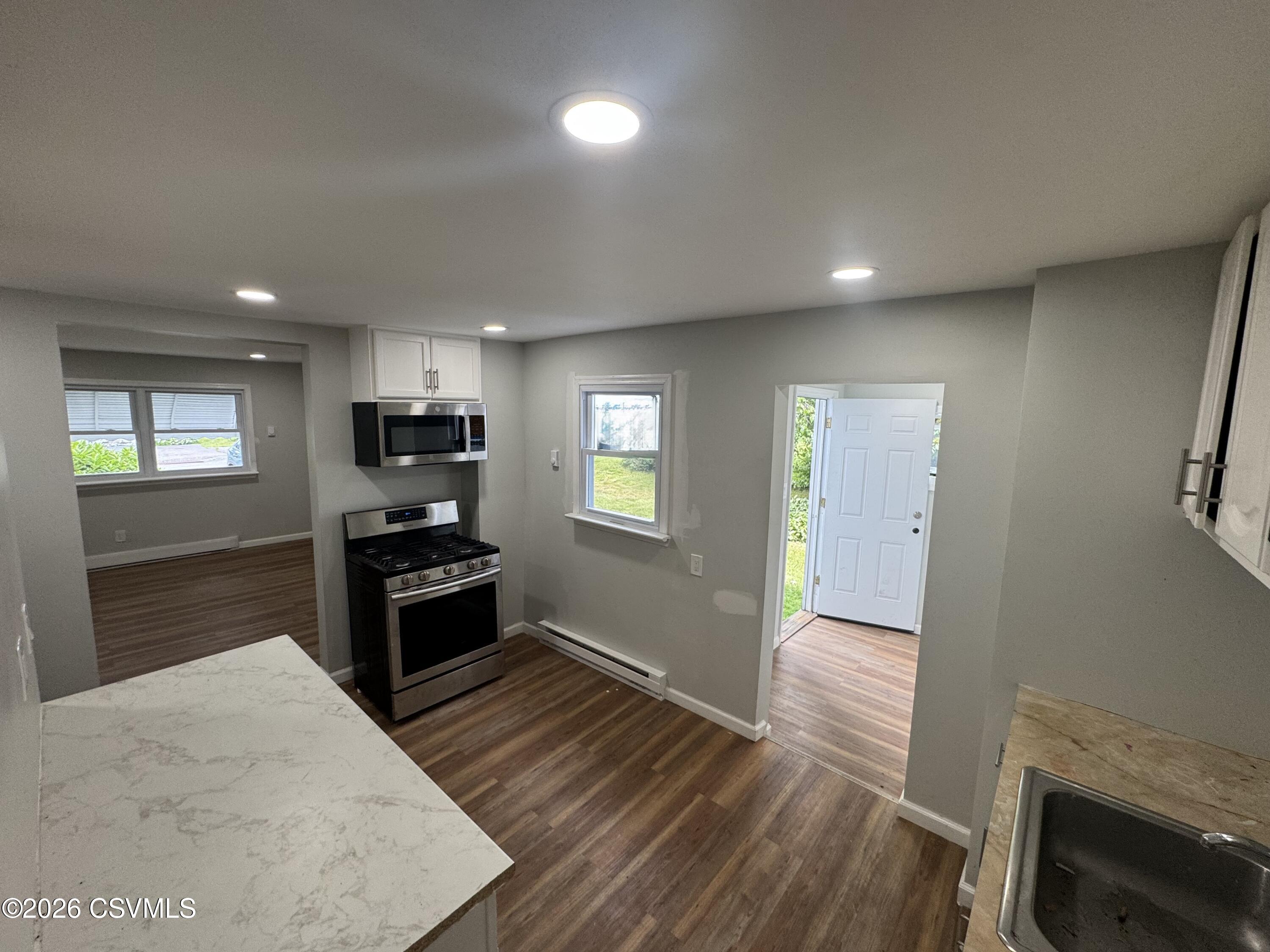 75 3rd Street Oneida, PA 18202 - Photo 5 of 16