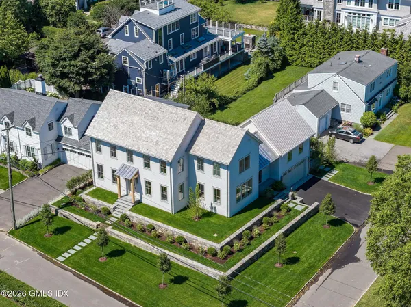 $5,995,000 | 25 Cove Road, Old Greenwich, CT 06870