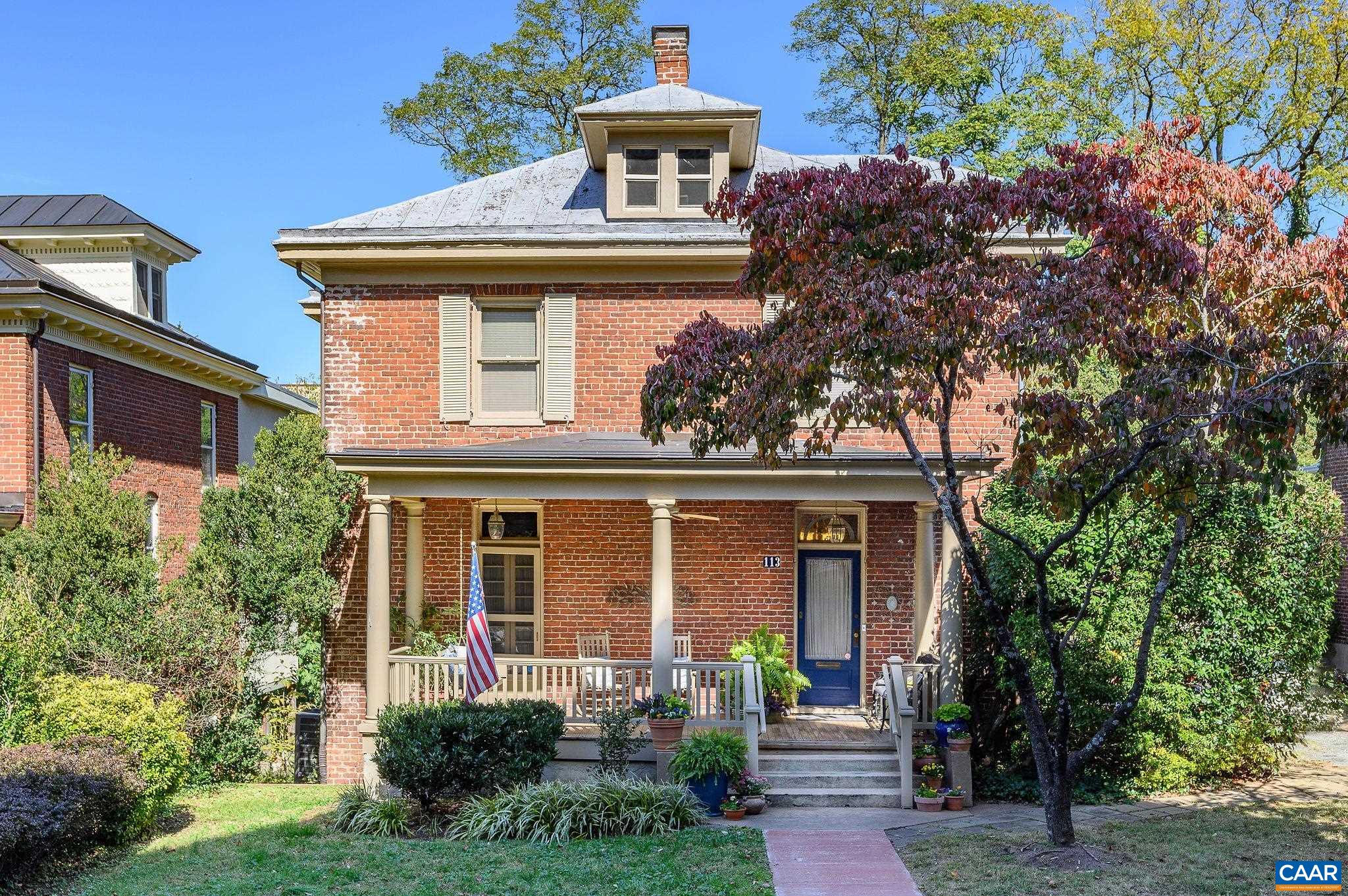 113 Altamont Circle Charlottesville, VA 22902 - Photo 1 of 43 front view of a house with a small yard