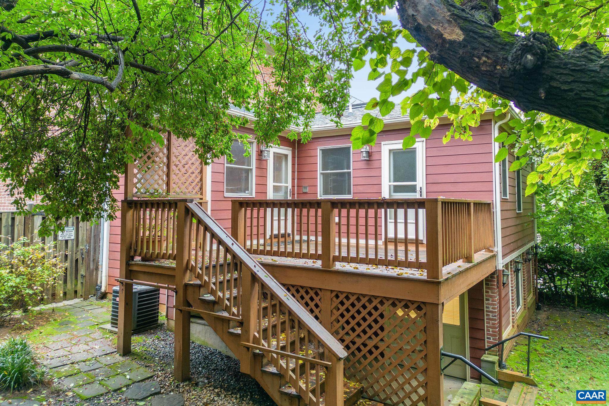 113 Altamont Circle Charlottesville, VA 22902 - Photo 35 of 43 a view of a house with a deck