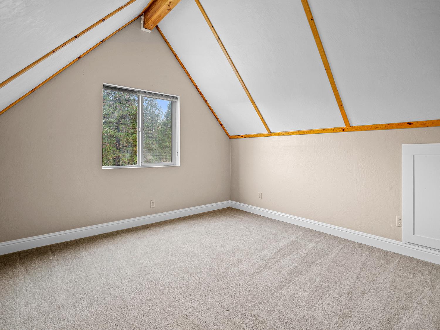 2639 Gold Court Placerville, CA 95667 - Photo 14 of 73 a view of an empty room with a window