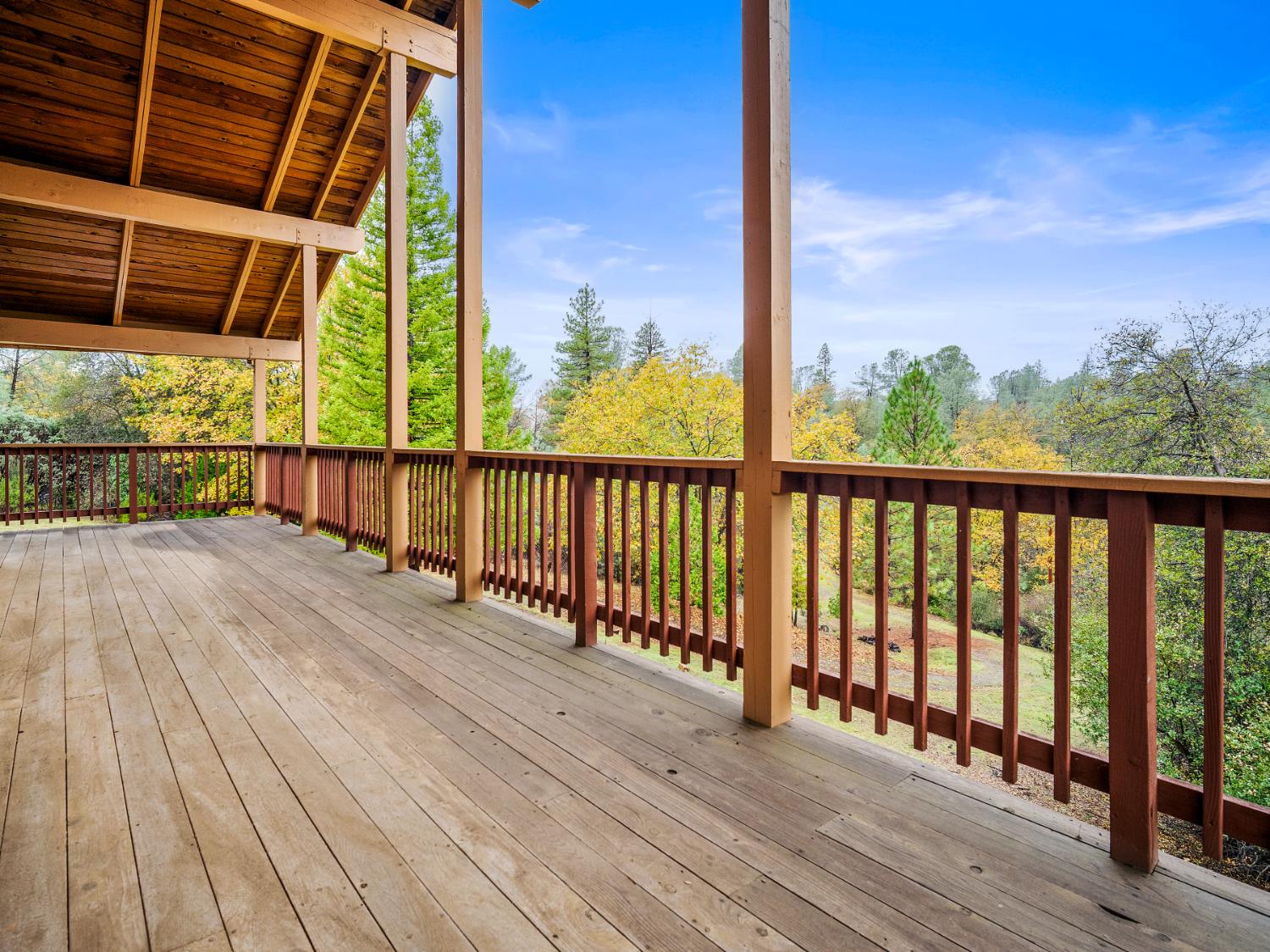 2639 Gold Court Placerville, CA 95667 - Photo 4 of 73 a view of balcony with wooden floor