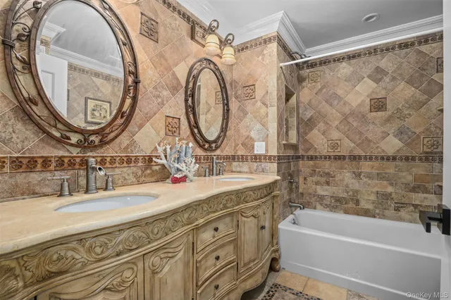 $3,995,000 | 3407 Country Club Road | Country Club