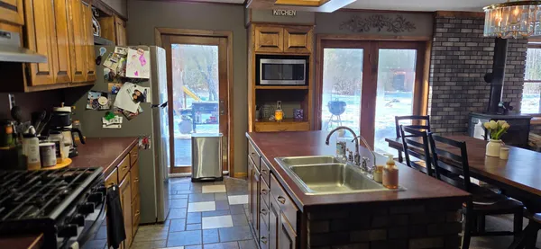 $349,900 | 8640 Highway 11, Baudette, MN 56623