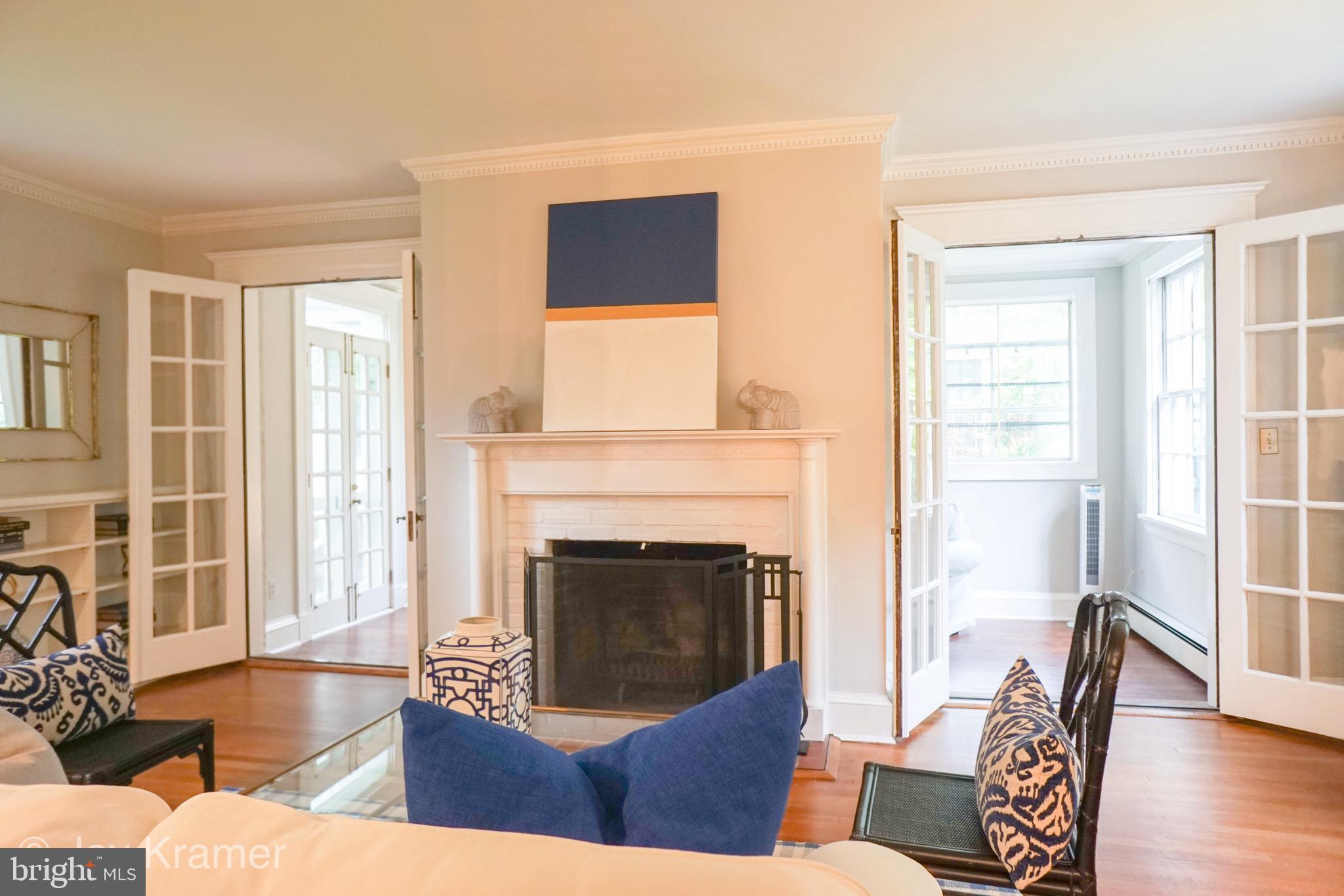 4911 Falls Rd Terrace Baltimore, MD 21210 - Photo 3 of 34 Living room facing fireplace
