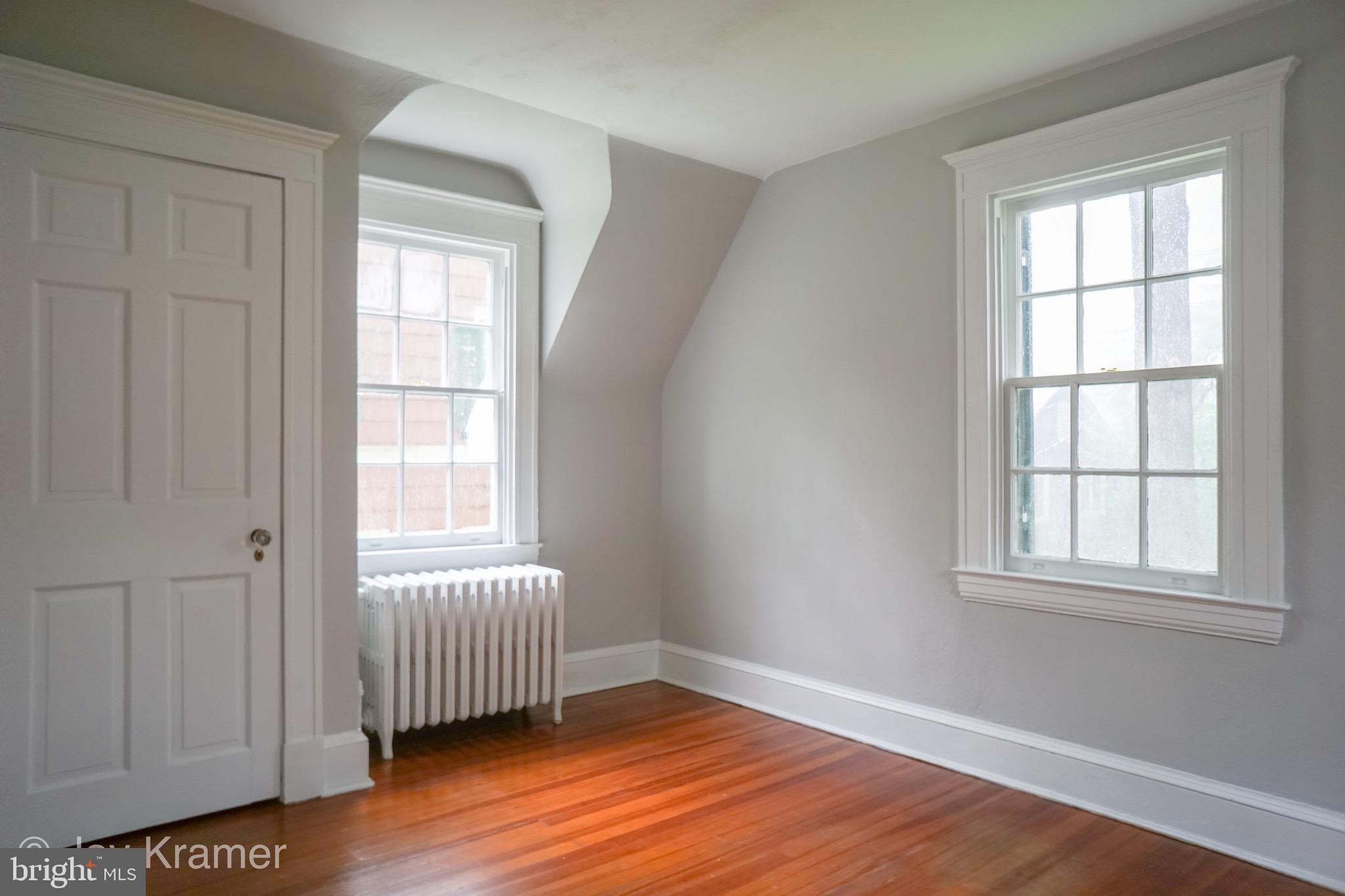4911 Falls Rd Terrace Baltimore, MD 21210 - Photo 32 of 34 Third Bedroom