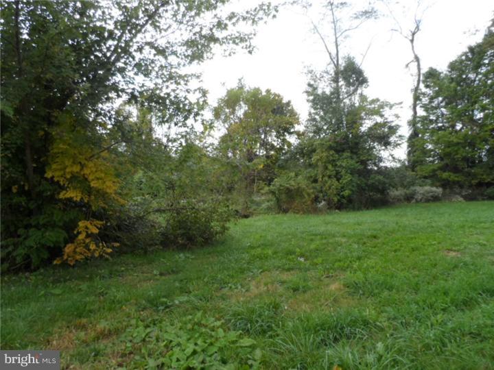 237 Creamery Road Elverson, PA 19520 - Photo 4 of 15 Gallery Image 4