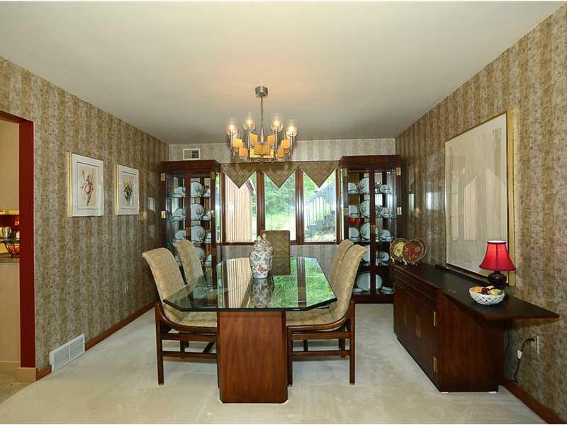 Dining Room. 
