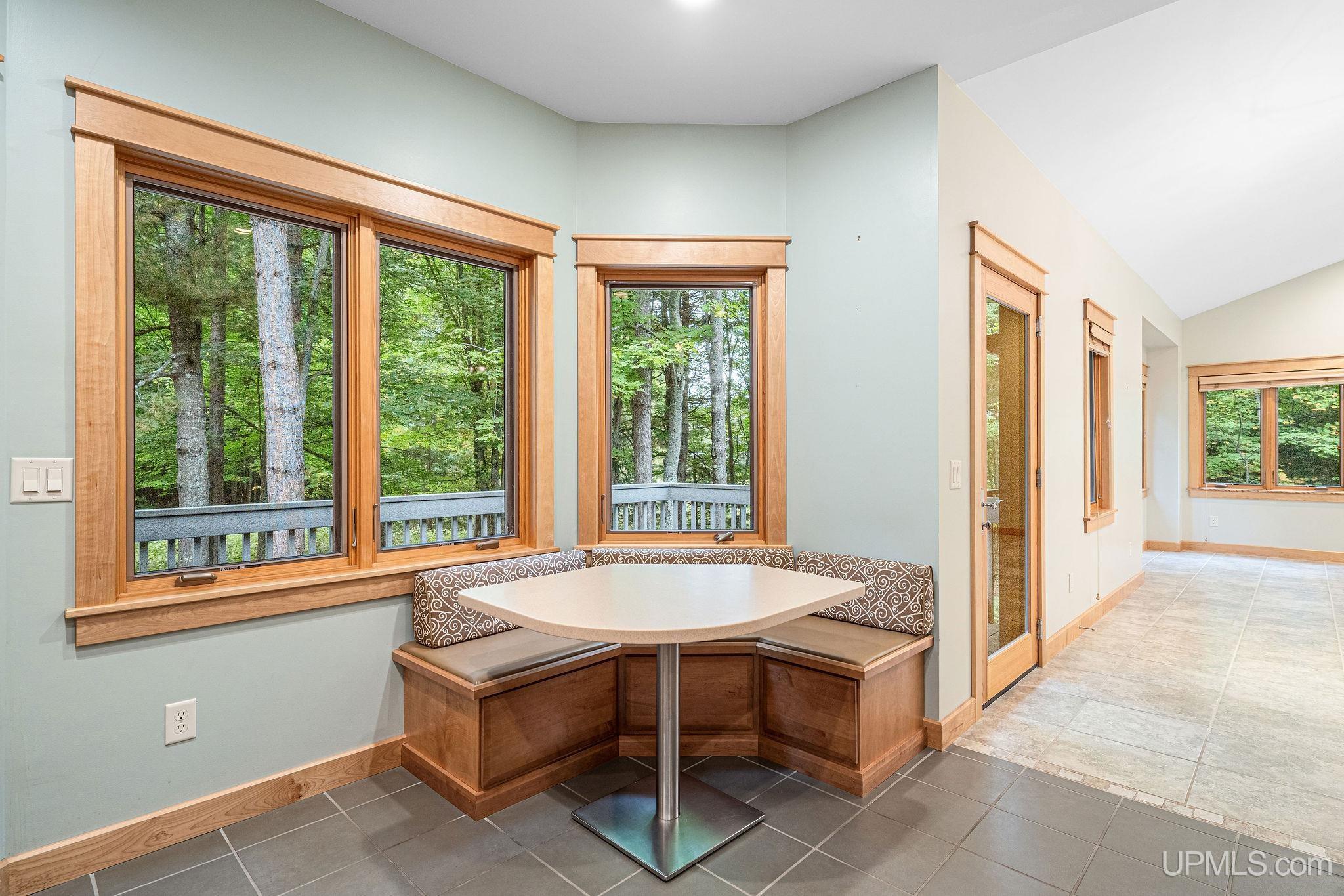 125 Chapel Ridge Road Marquette, MI 49855 - Photo 19 of 71 Gallery Image 19