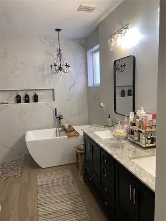 $795,000 | 20439 Northwest 9th Court, Miami, FL 33169