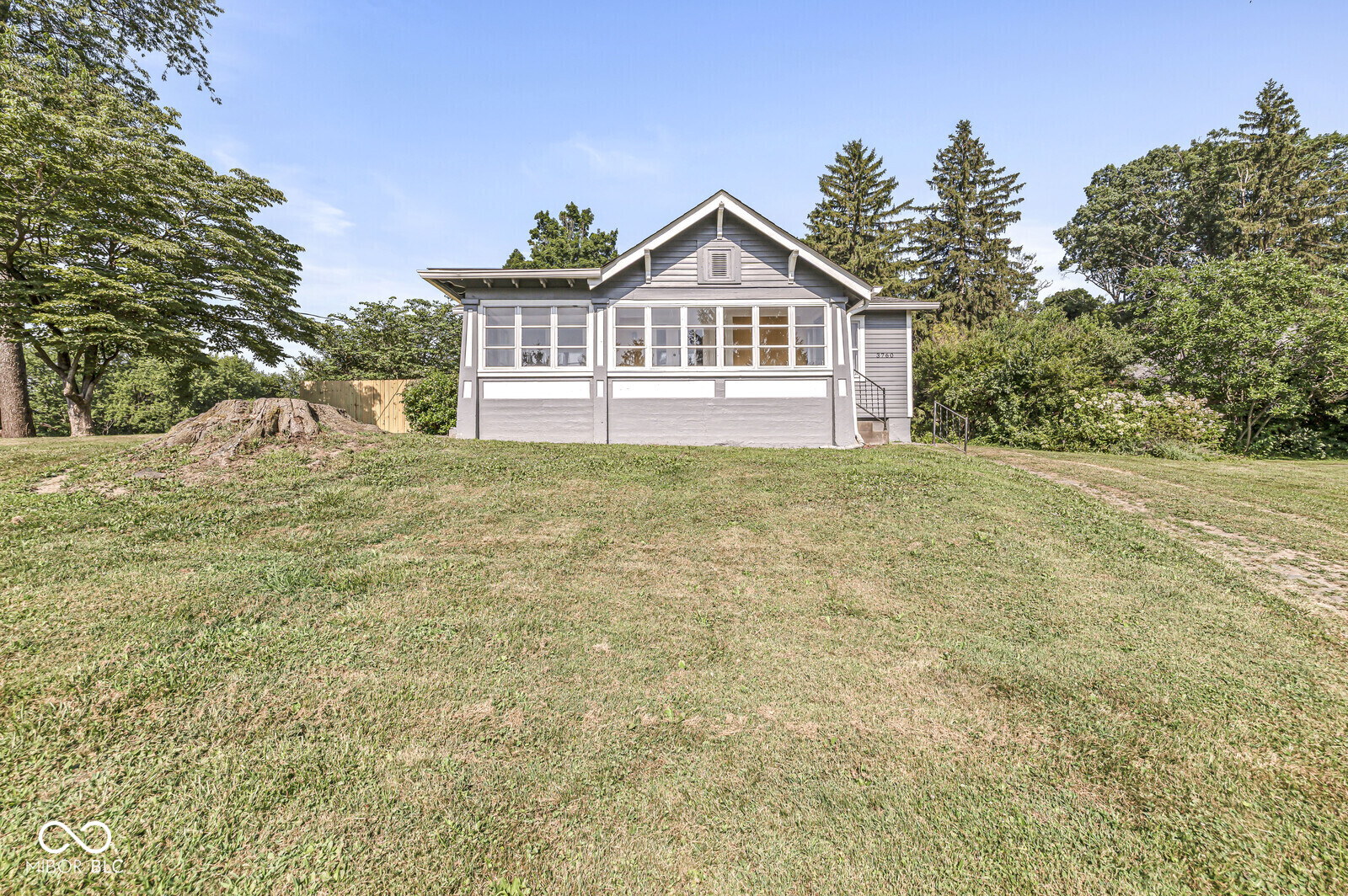 3760 Brill Road Indianapolis, IN 46227 - Photo 3 of 33 Gallery Image 3