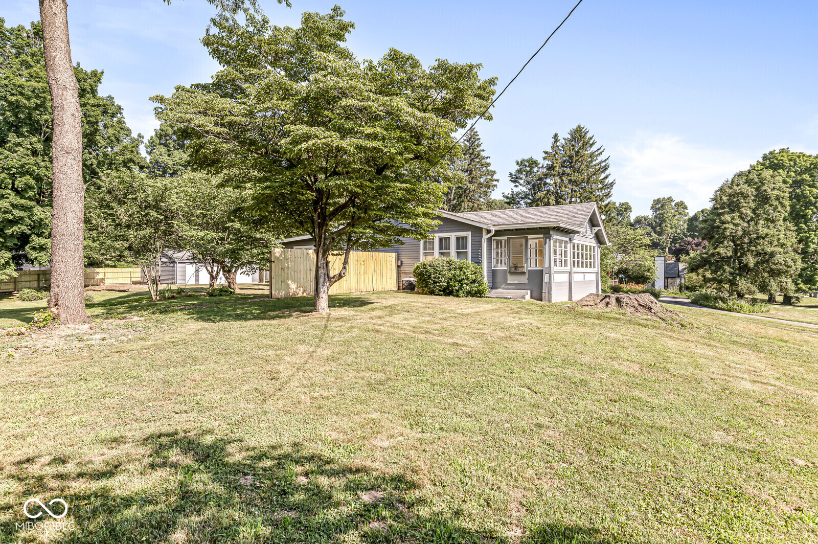 3760 Brill Road Indianapolis, IN 46227 - Photo 5 of 33 Gallery Image 5