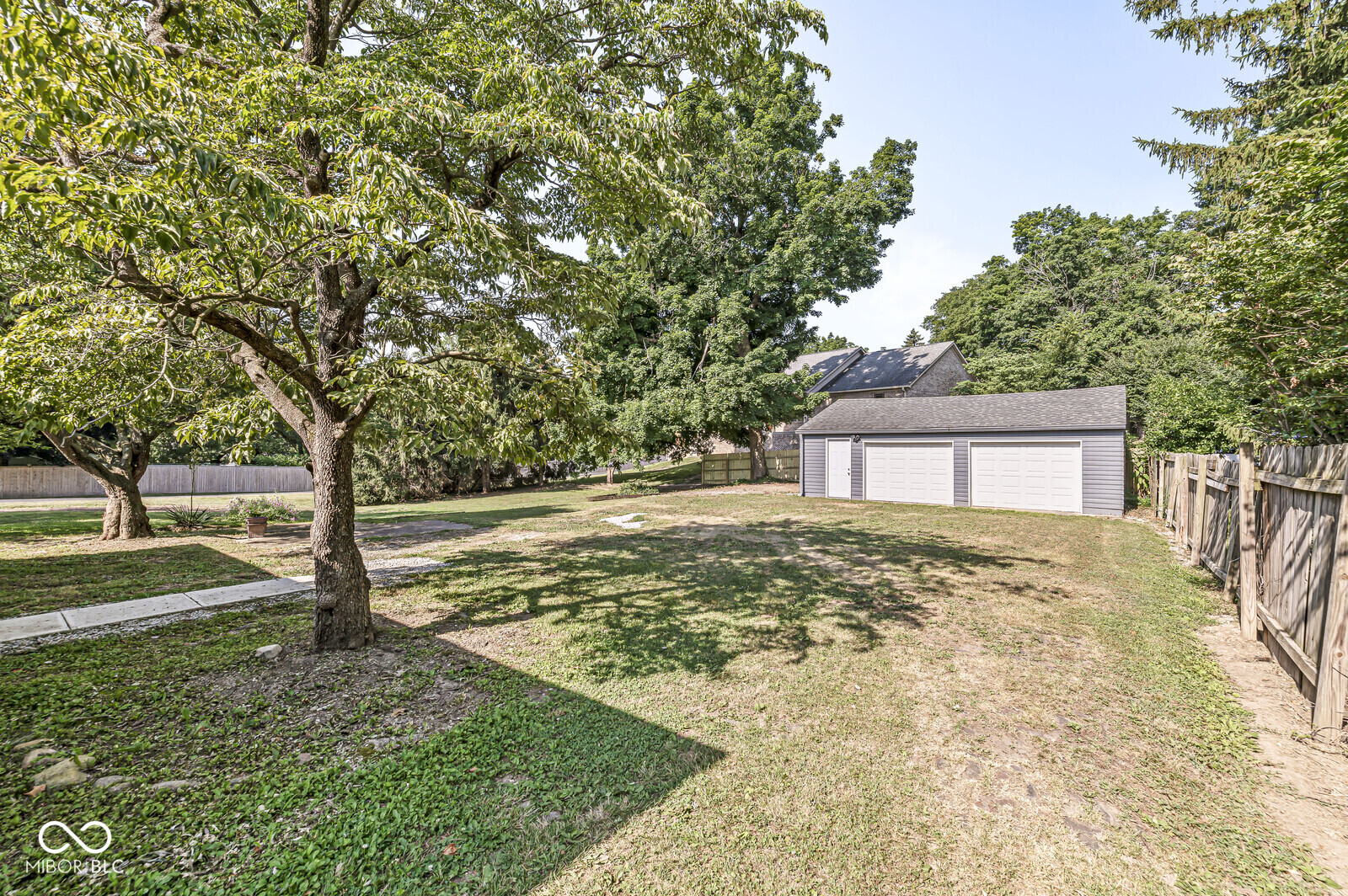 3760 Brill Road Indianapolis, IN 46227 - Photo 6 of 33 Gallery Image 6
