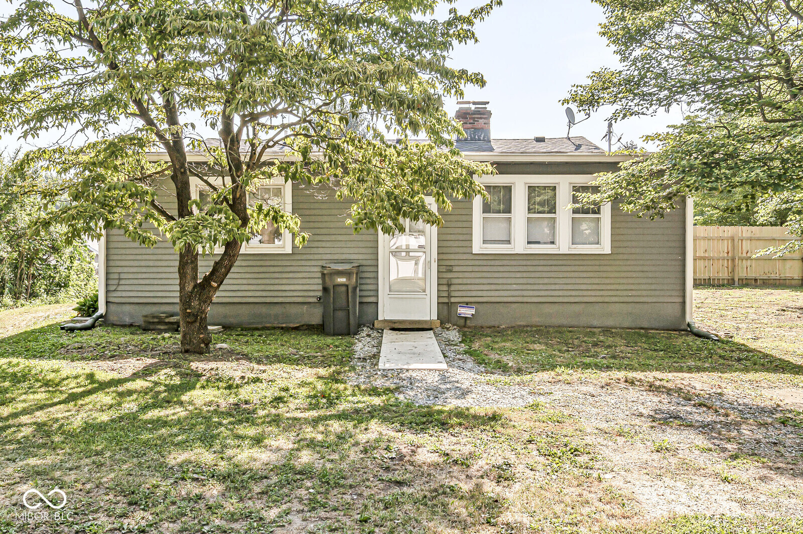 3760 Brill Road Indianapolis, IN 46227 - Photo 7 of 33 Gallery Image 7