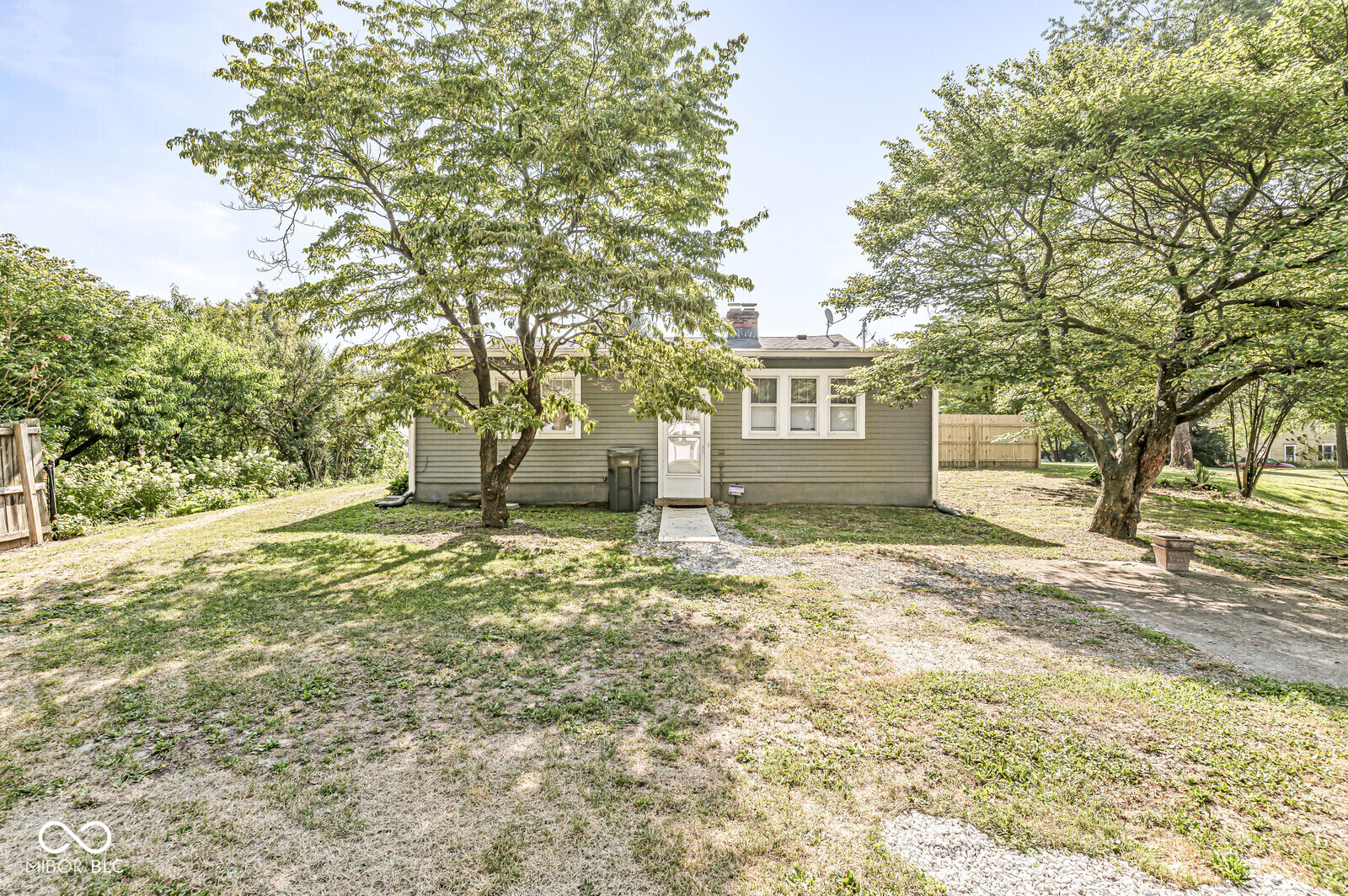 3760 Brill Road Indianapolis, IN 46227 - Photo 8 of 33 Gallery Image 8