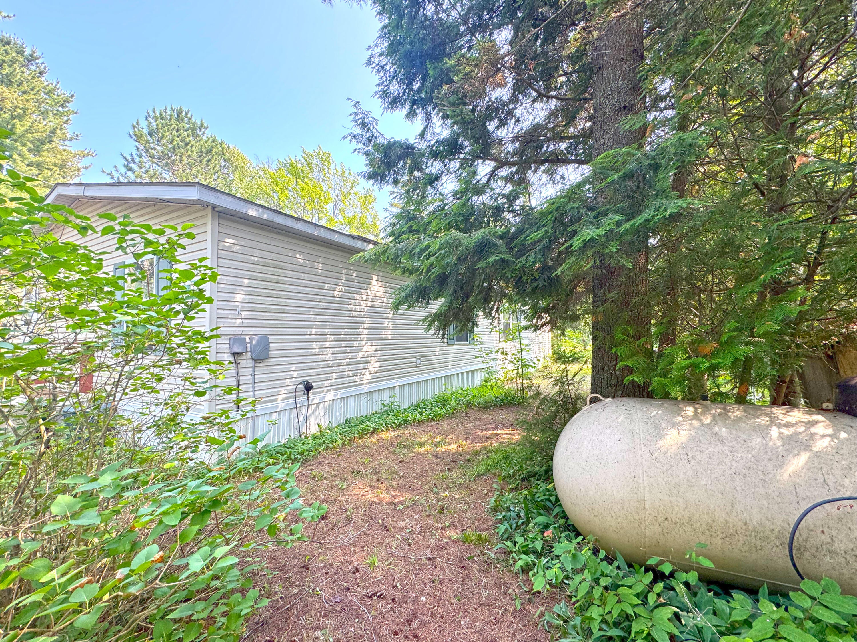 9398 North Whitefish Point Road Paradise, MI 49768 - Photo 24 of 54 Gallery Image 24