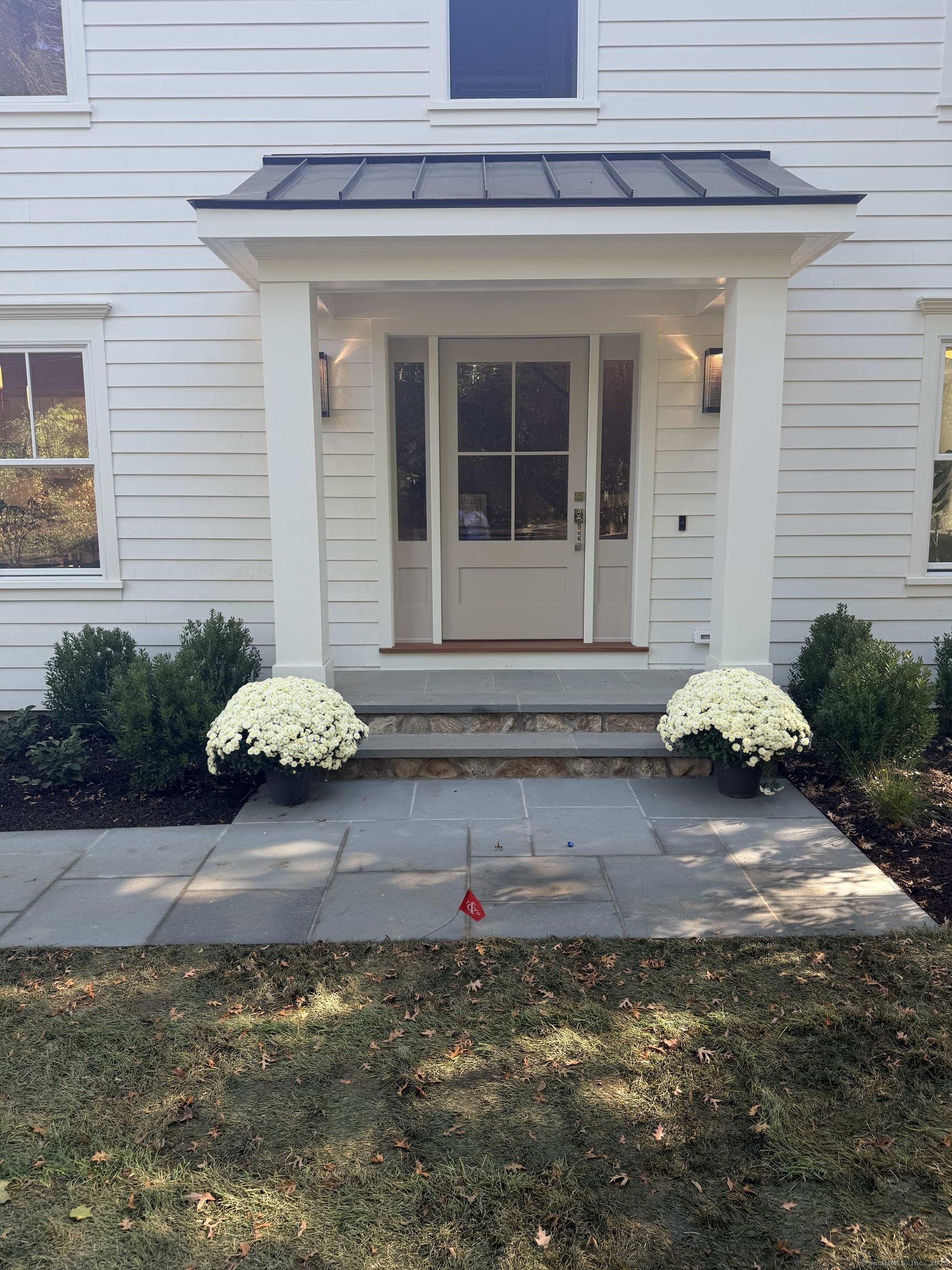 3 Hickory Hill Road Westport, CT 06880 - Photo 3 of 34 a front view of a house