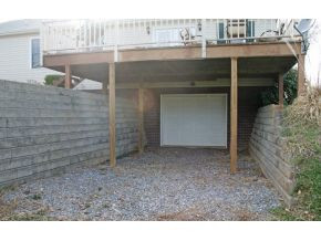 331 Old Stagecoach Road Jonesborough, TN 37659 - Photo 18 of 22 DriveUnder Garage