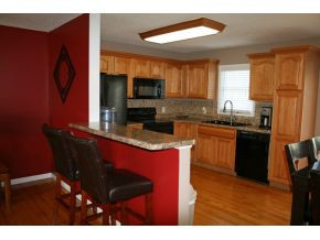 331 Old Stagecoach Road Jonesborough, TN 37659 - Photo 10 of 22 Kitchen Bar Area