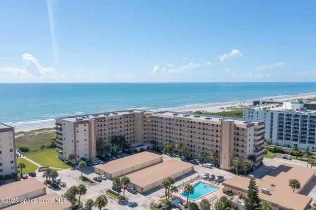 $2,900 | 1830 North Atlantic Avenue, Unit C101, Cocoa Beach, FL 32931