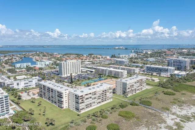 $2,900 | 1830 North Atlantic Avenue, Unit C101, Cocoa Beach, FL 32931
