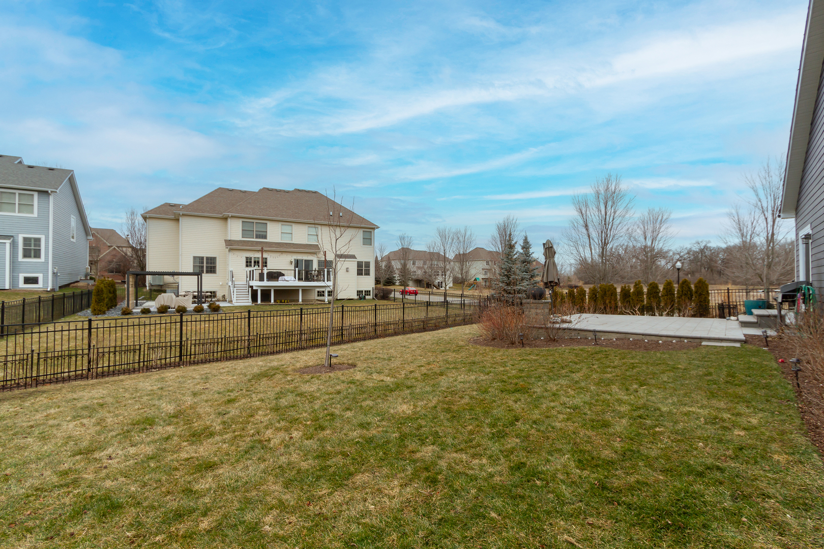 633 Slate Run Elgin, IL 60124 - Photo 32 of 32 Gallery Image 32