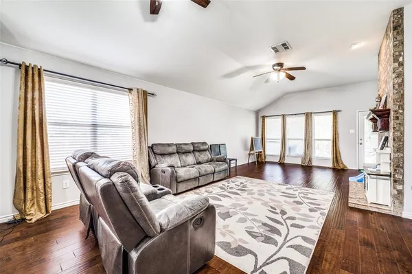 $2,400 | 15899 Bull Run Drive, Frisco, TX 75035