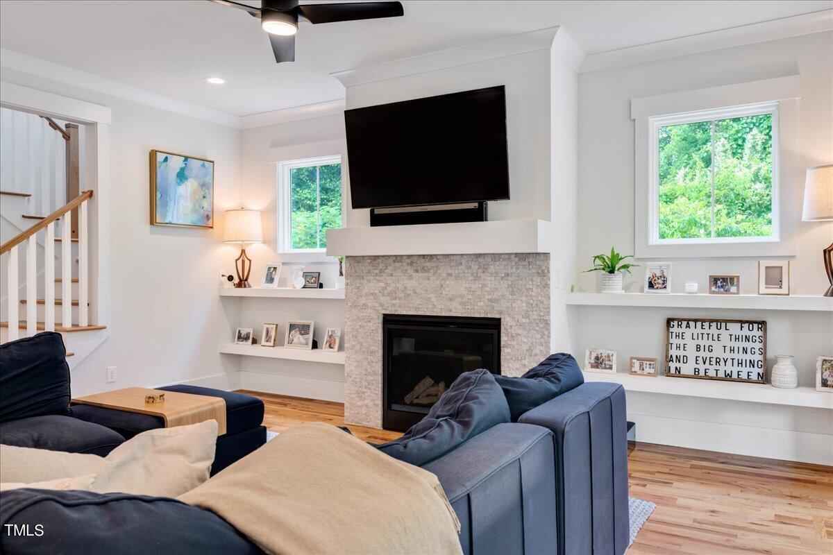 1005 Glascock Street Raleigh, NC 27610 - Photo 27 of 55 27-Living Room 2
