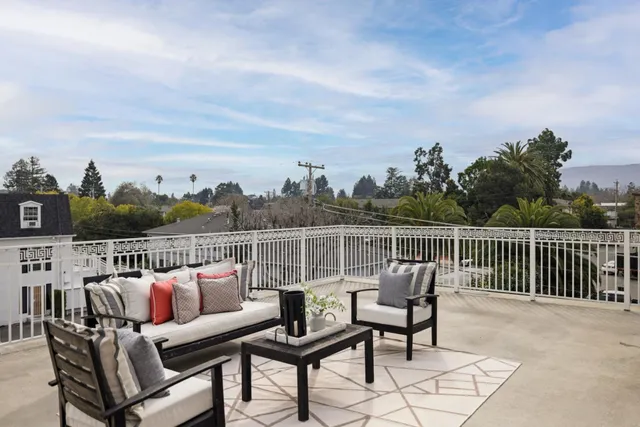 $799,000 | 1945 Mt Vernon Court, Unit 16, Mountain View, CA 94040