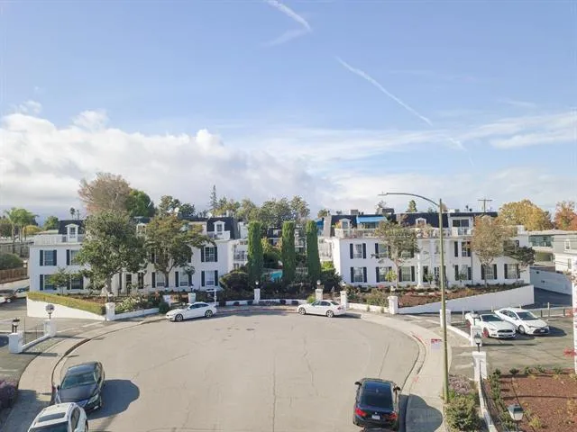 $799,000 | 1945 Mt Vernon Court, Unit 16, Mountain View, CA 94040
