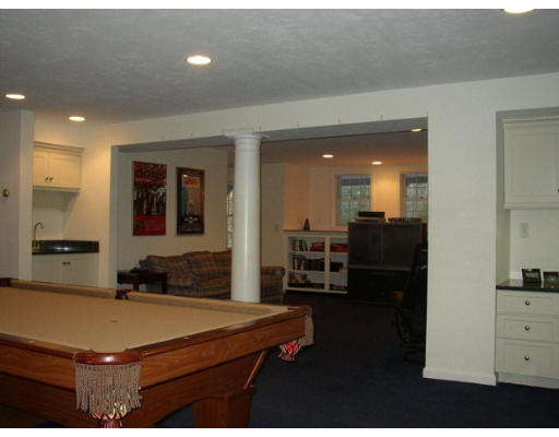 214 Newtown Road Acton, MA 01720 - Photo 5 of 6 Gallery Image 5