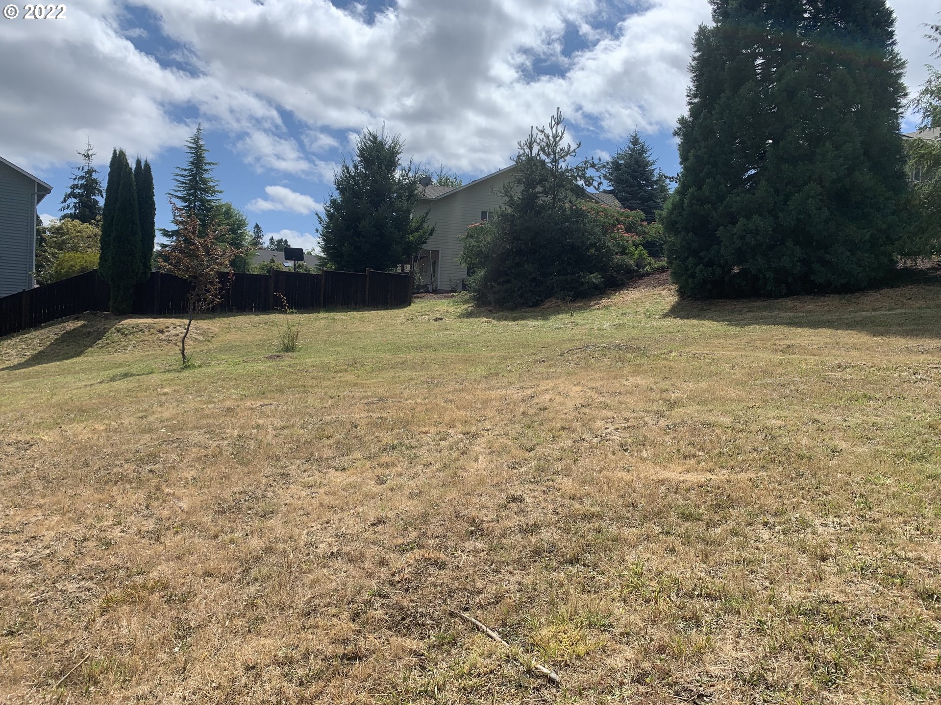 Deertrail Road, Unit 43 Eugene, OR 97405 - Photo 3 of 4 Gallery Image 3