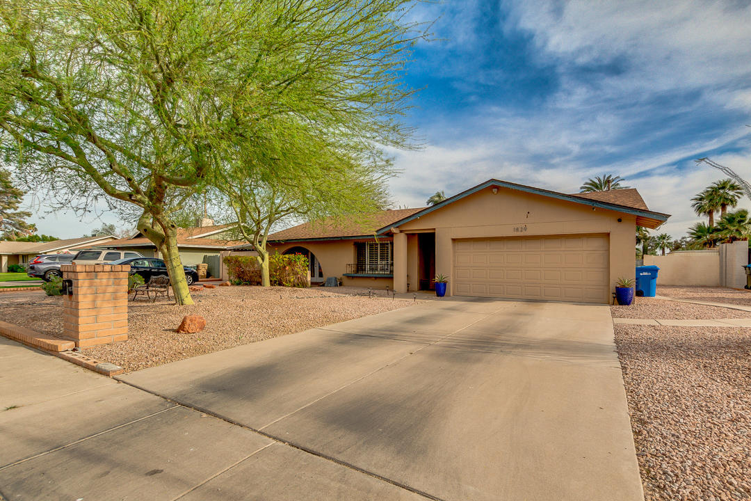 1829 West Orchid Lane Phoenix, AZ 85021 - Photo 3 of 35 03-Orchid